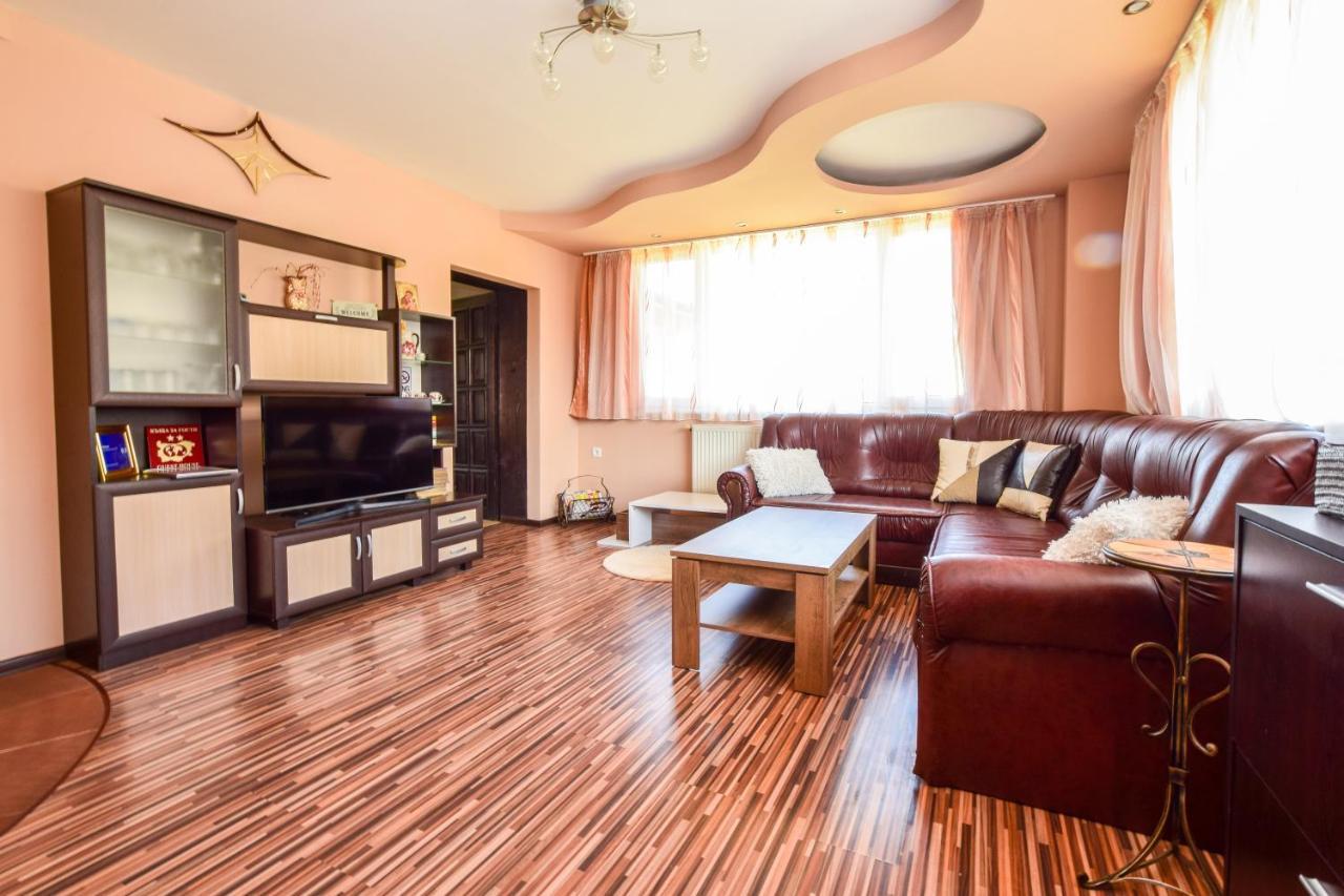 Mariana Apartment Pavel Banya Dış mekan fotoğraf