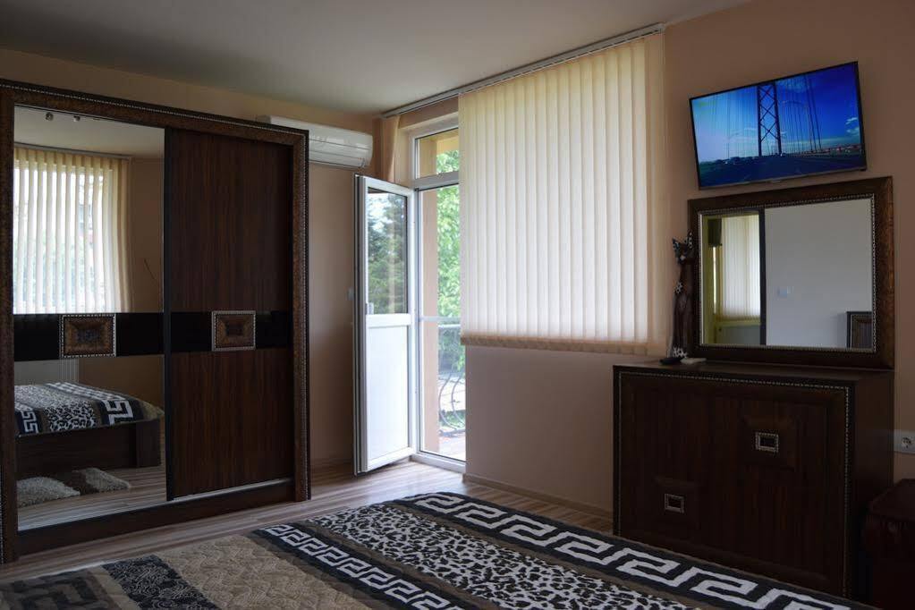 Mariana Apartment Pavel Banya Dış mekan fotoğraf