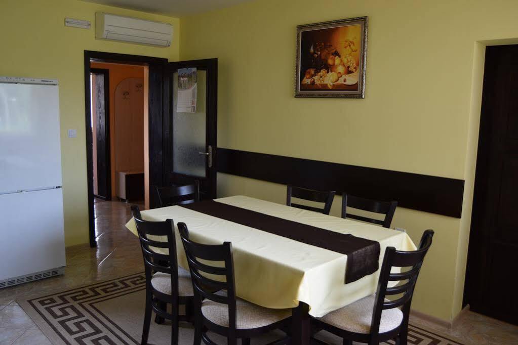 Mariana Apartment Pavel Banya Dış mekan fotoğraf